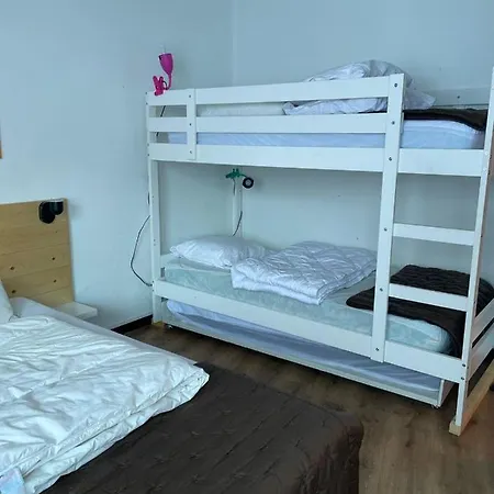 Superbe Vue Panoramique Pied Des Pistes * La Mongie